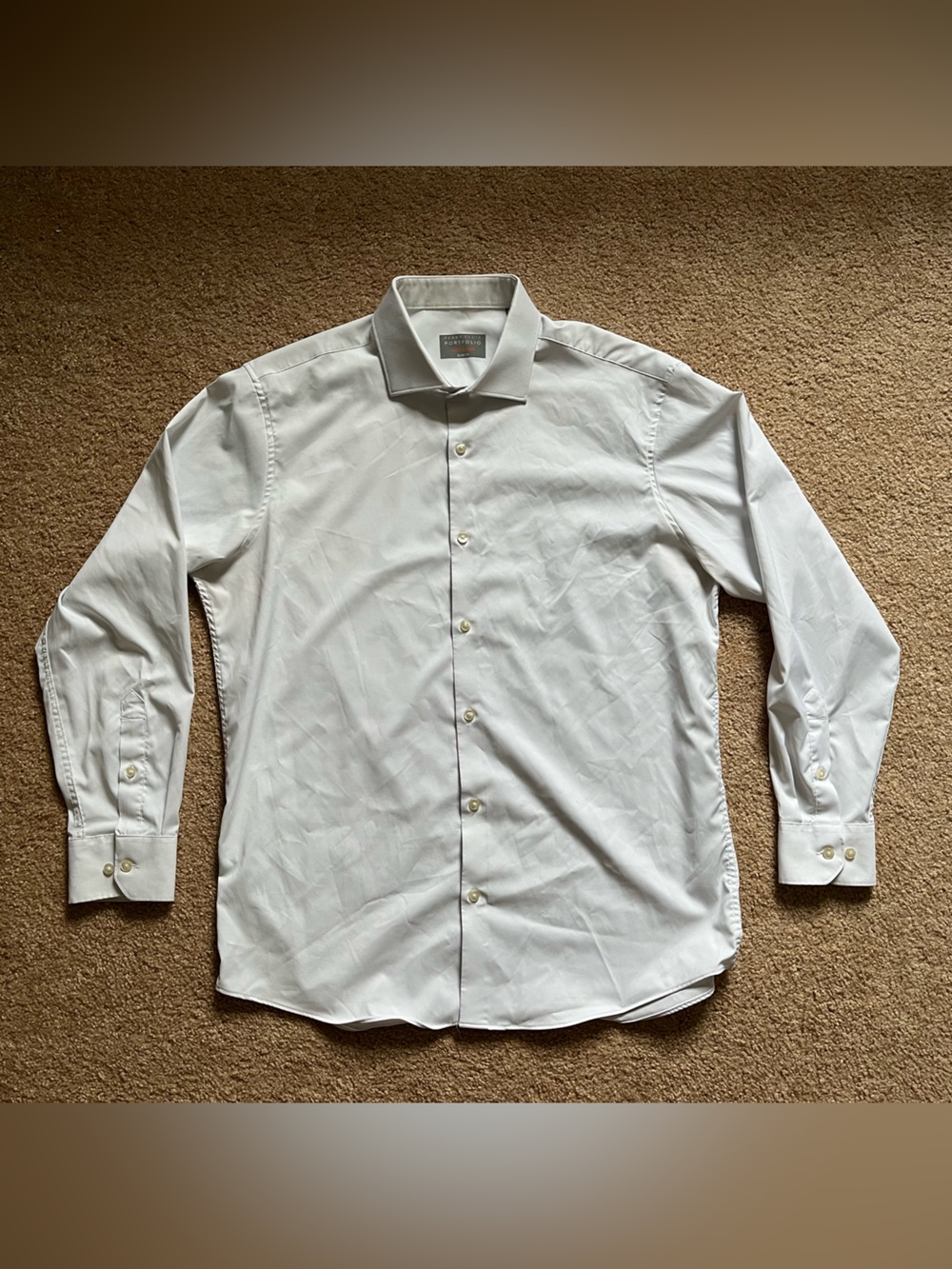Perry Ellis men’s performance dress shirt size L